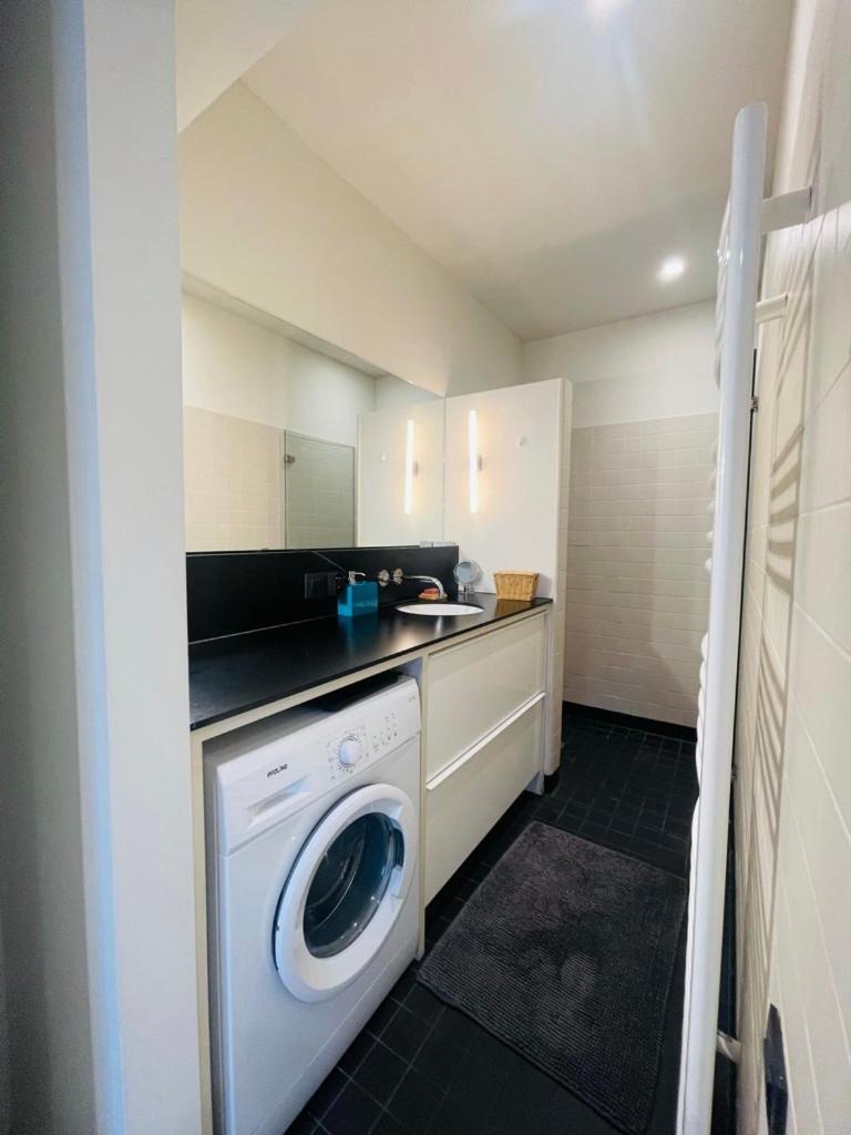 شقة Down Town Penthouse With Private Parking بروكسل المظهر الخارجي الصورة